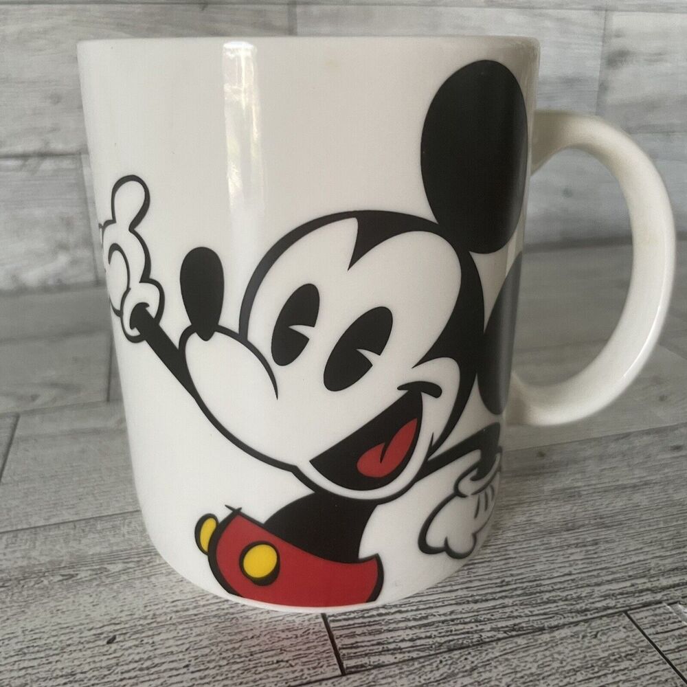 NIB Disney Joyful Mickey‎ Mouse Coffee Mug 11 Ounce Gift Ceramic